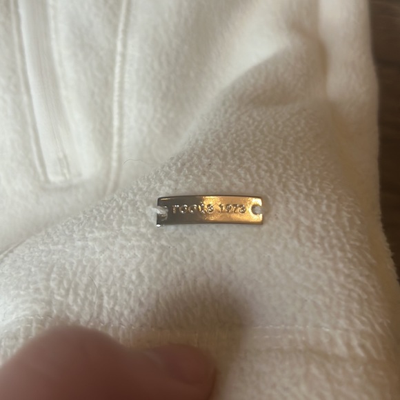 White Roots zip up fur lined sweater - Picture 2 of 7